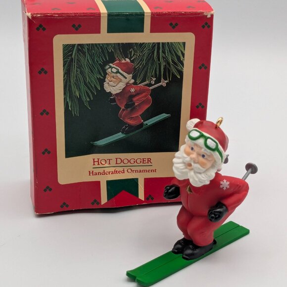 Hallmark Keepsake Hot Dogger 1987, Santa Skiing Vintage Christmas Ornament - Picture 2 of 11